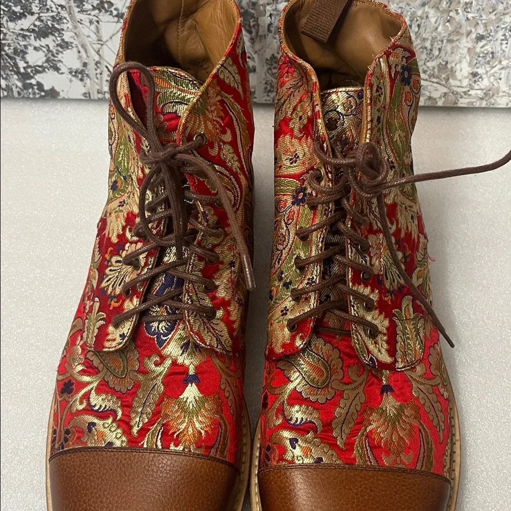 Taft The Jack in Red Paisley - Picture 5 of 15